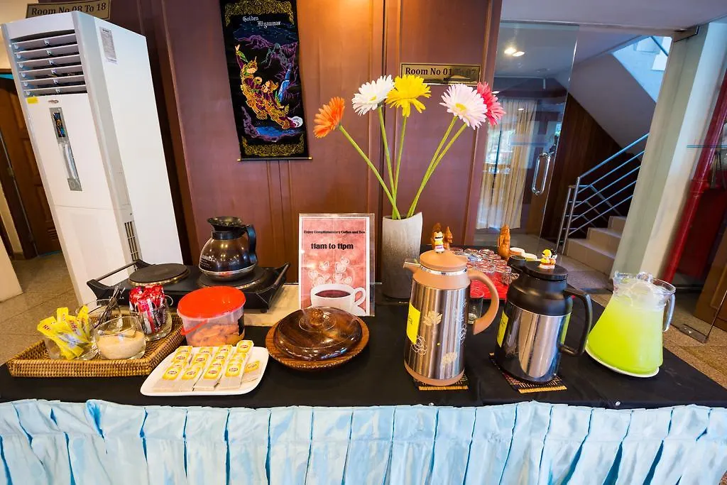 Bed and Breakfast Backpackerz @ Orchid Rangún Bed & Breakfast